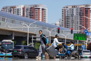 卢尼谈五连败：并不非常担心 我们足够优秀可以弄明白是怎么回事